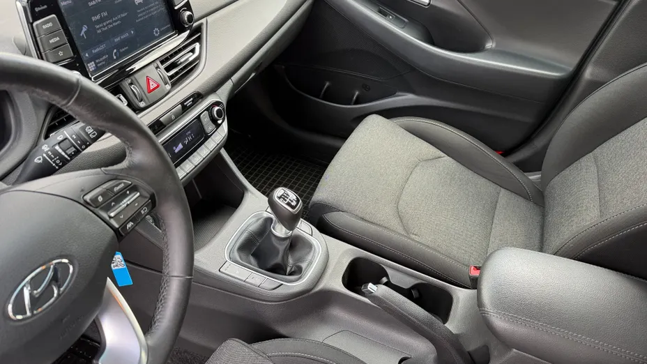 HYUNDAI i30 i30 1.5 DPI Smart