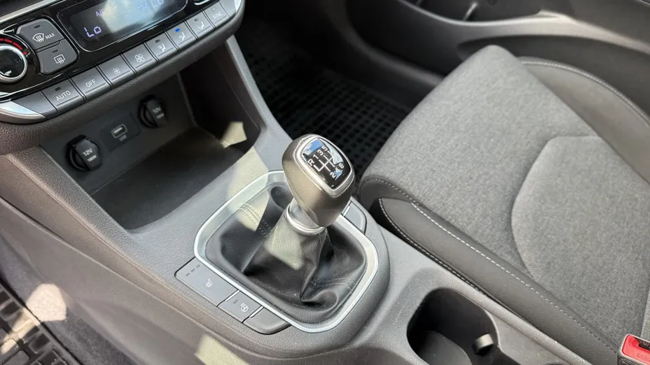HYUNDAI i30 i30 1.5 DPI Smart