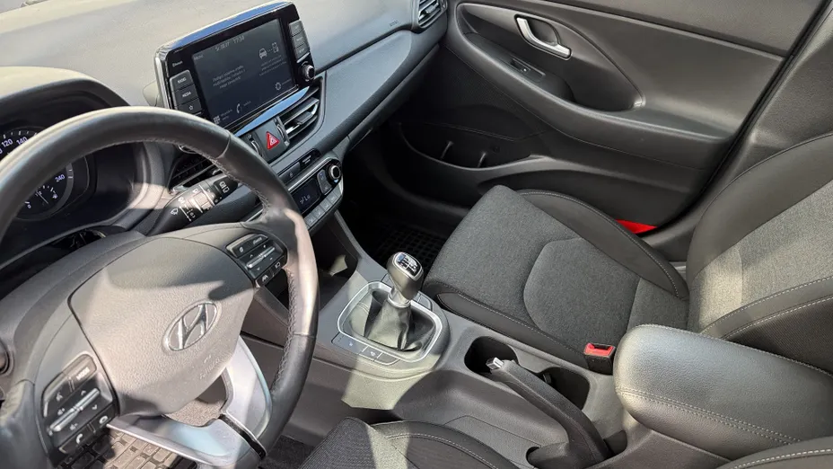 HYUNDAI i30 i30 1.5 DPI Smart
