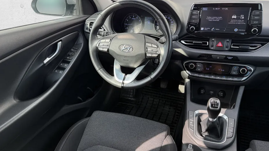 HYUNDAI i30 i30 1.5 DPI Smart