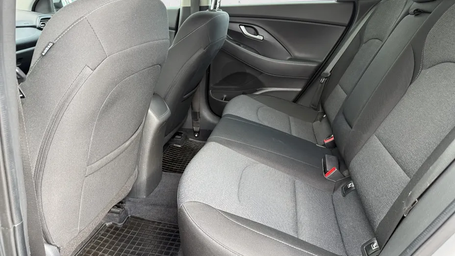 HYUNDAI i30 i30 1.5 DPI Smart