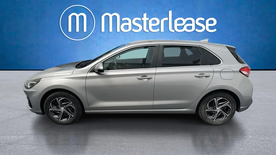 HYUNDAI i30 i30 1.5 DPI Smart