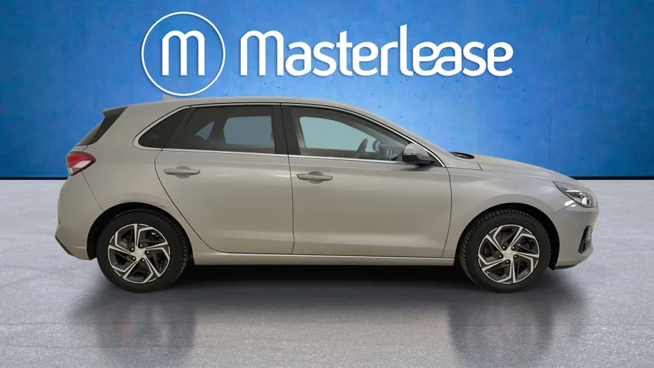 HYUNDAI i30 i30 1.5 DPI Smart
