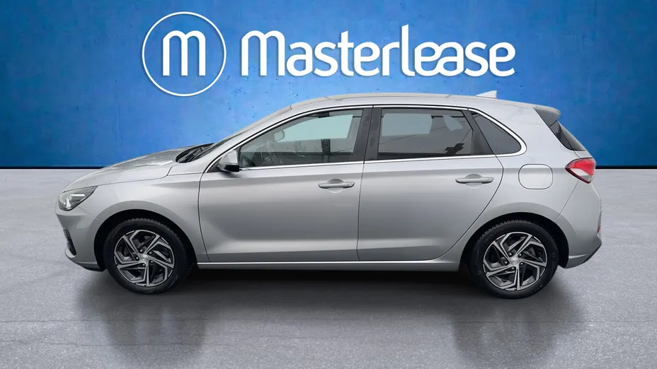 HYUNDAI i30 i30 1.5 DPI Smart