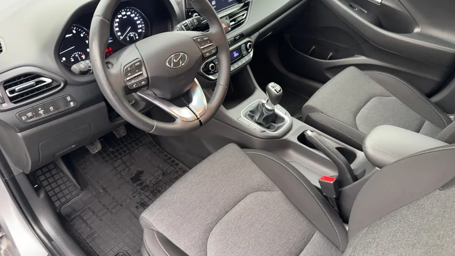 HYUNDAI i30 i30 1.5 DPI Smart