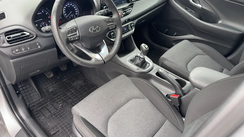 HYUNDAI i30 i30 1.5 DPI Smart