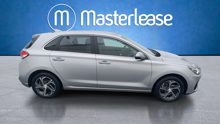 HYUNDAI i30 i30 1.5 DPI Smart