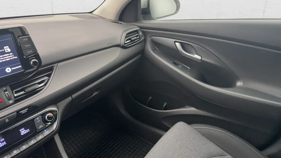 HYUNDAI i30 i30 1.5 DPI Smart