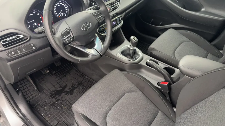 HYUNDAI i30 i30 1.5 DPI Smart