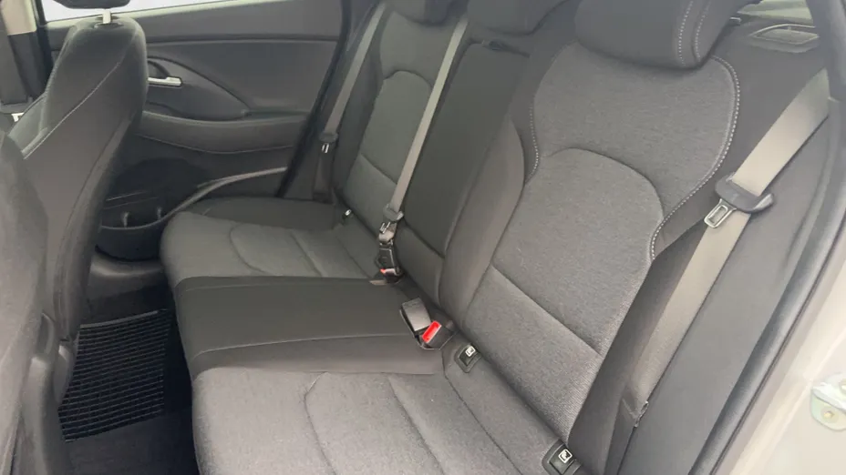 HYUNDAI i30 i30 1.5 DPI Smart