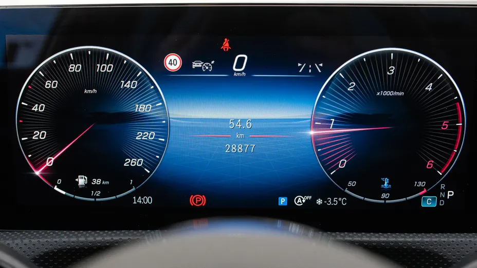 MERCEDES-BENZ A Klasa A 200 d Progressive 8G-DCT