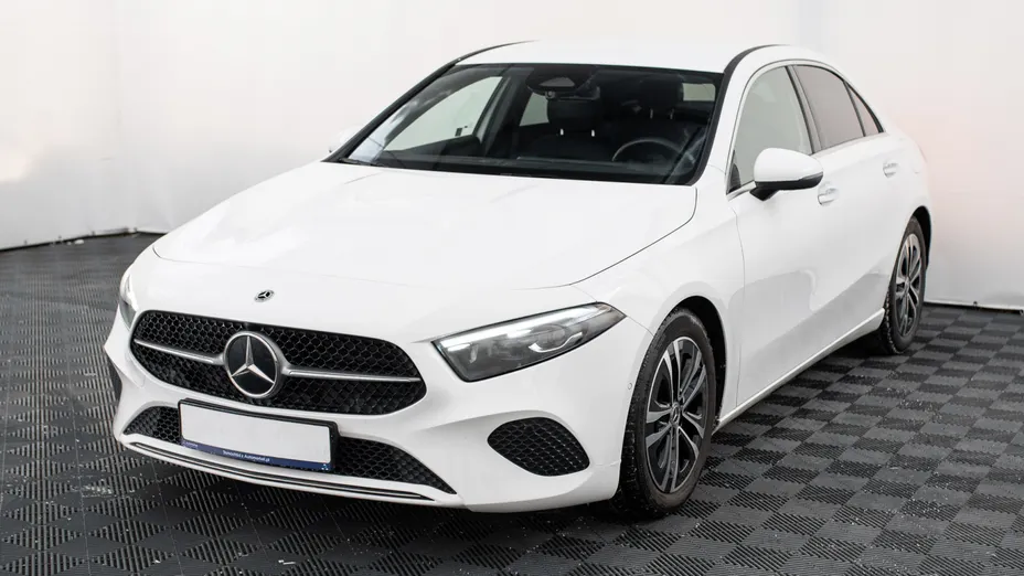 MERCEDES-BENZ A Klasa A 200 d Progressive 8G-DCT
