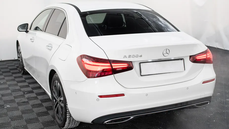 MERCEDES-BENZ A Klasa A 200 d Progressive 8G-DCT