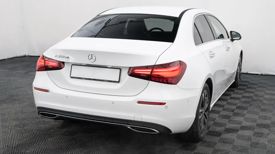 MERCEDES-BENZ A Klasa A 200 d Progressive 8G-DCT
