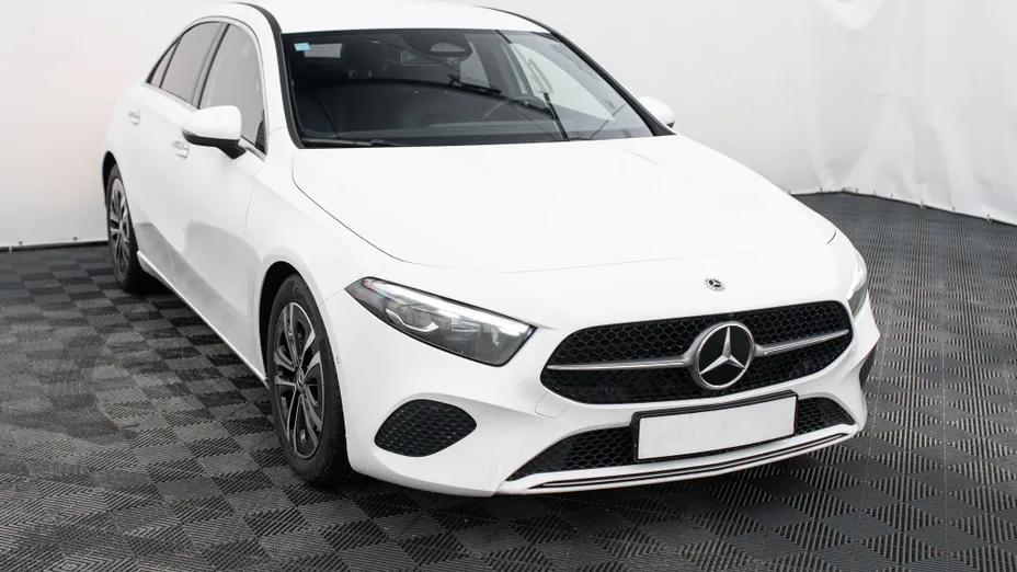MERCEDES-BENZ A Klasa A 200 d Progressive 8G-DCT