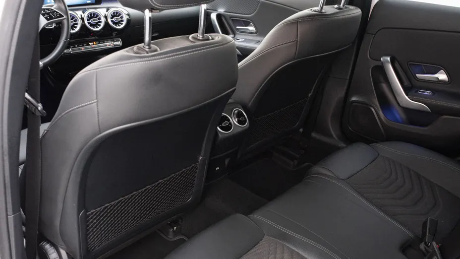 MERCEDES-BENZ A Klasa A 200 d Progressive 8G-DCT