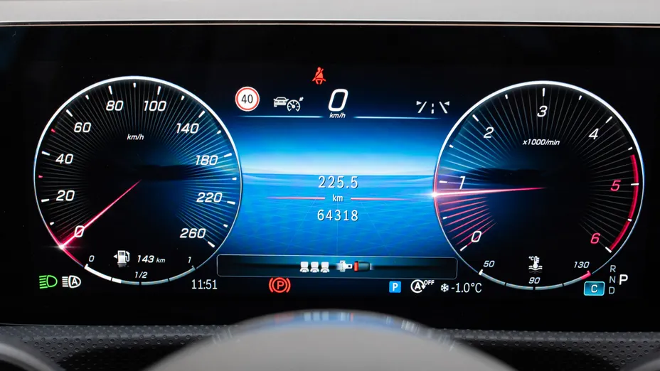 MERCEDES-BENZ A Klasa A 200 d Progressive 8G-DCT