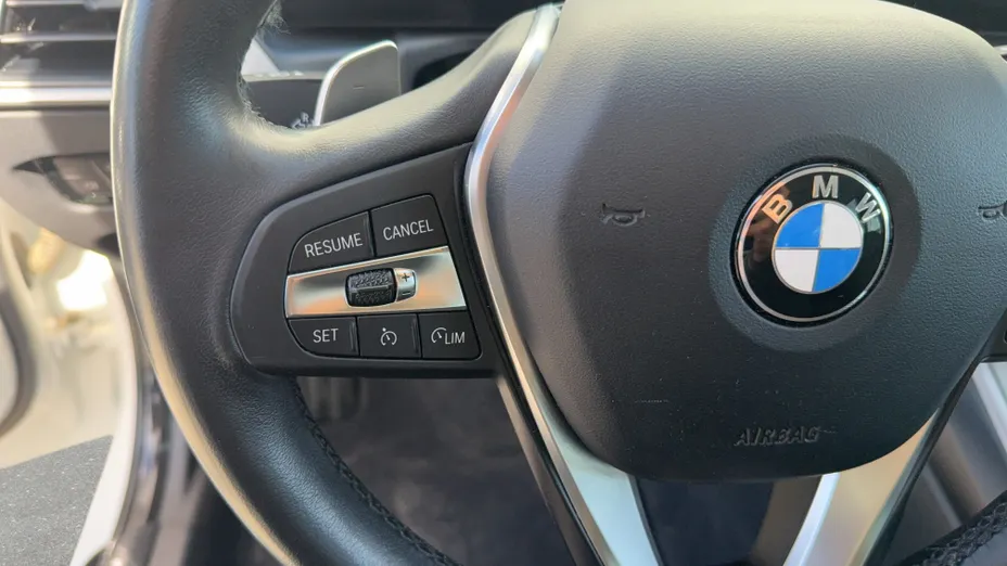 BMW Seria 3 318d mHEV aut