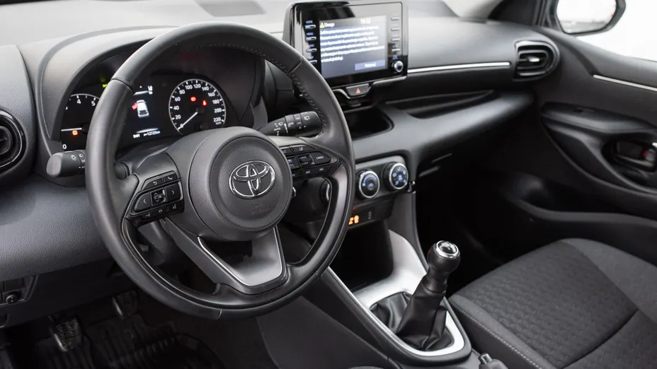 TOYOTA Yaris Yaris 1.0 Comfort