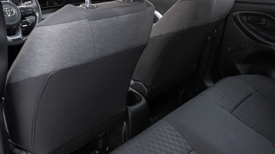 TOYOTA Yaris Yaris 1.0 Comfort