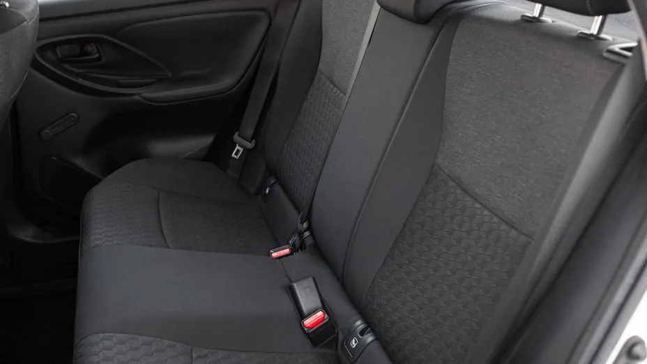 TOYOTA Yaris Yaris 1.0 Comfort