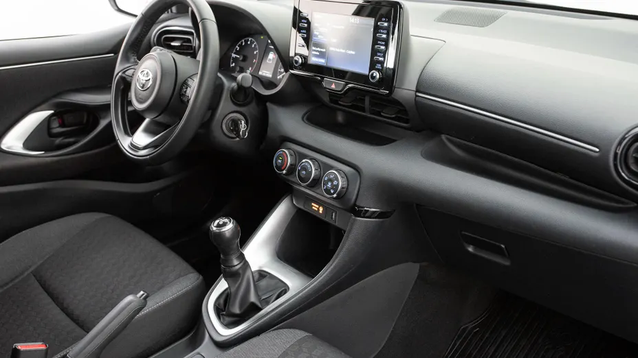 TOYOTA Yaris Yaris 1.0 Comfort