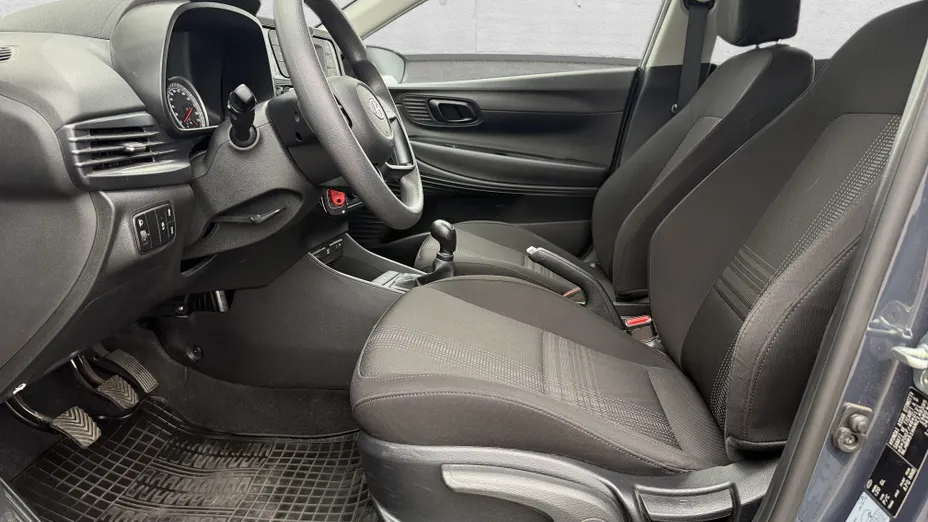 HYUNDAI i20 i20 1.2 Pure