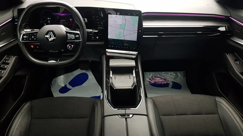 RENAULT Austral Austral 1.3 TCe mHEV Iconic aut