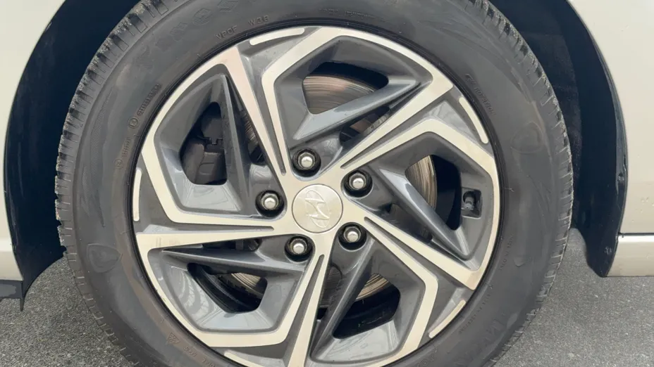 HYUNDAI i30 i30 1.5 DPI Smart