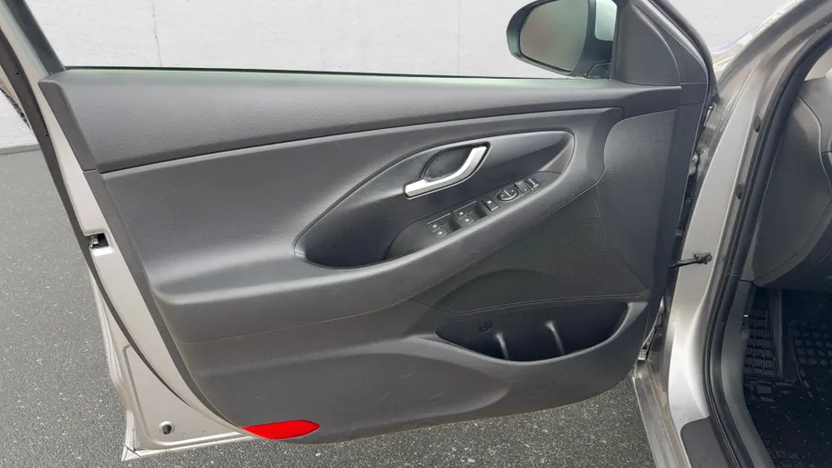 HYUNDAI i30 i30 1.5 DPI Smart