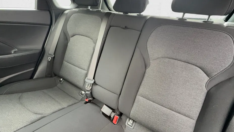HYUNDAI i30 i30 1.5 DPI Smart