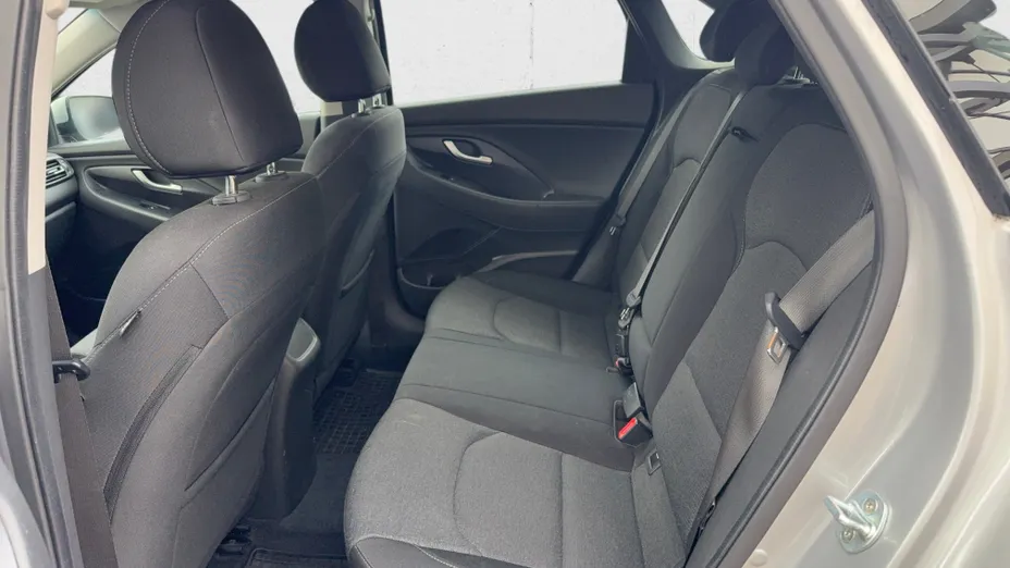HYUNDAI i30 i30 1.5 DPI Smart