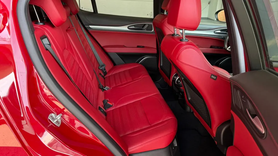 ALFA ROMEO Stelvio Stelvio 2.0 Turbo Veloce Q4 aut