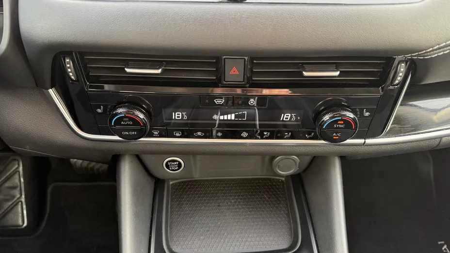 NISSAN Qashqai Qashqai 1.3 DIG-T mHEV N-Connecta Xtronic