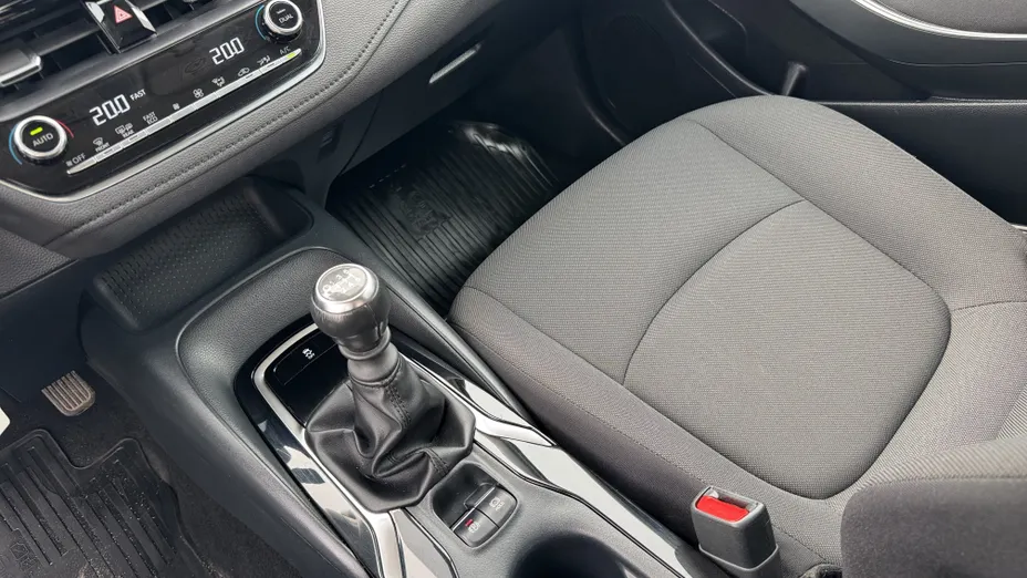 TOYOTA Corolla Corolla 1.5 Comfort