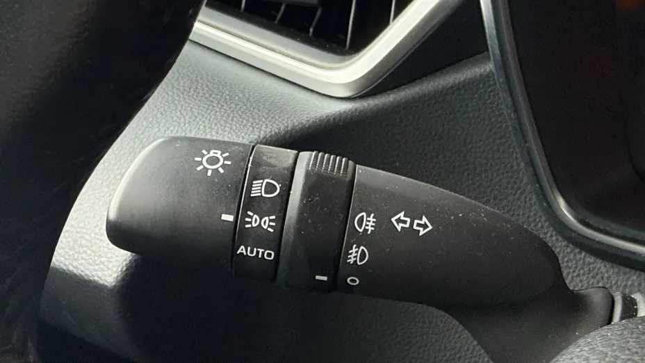 TOYOTA Corolla Corolla 1.5 Comfort