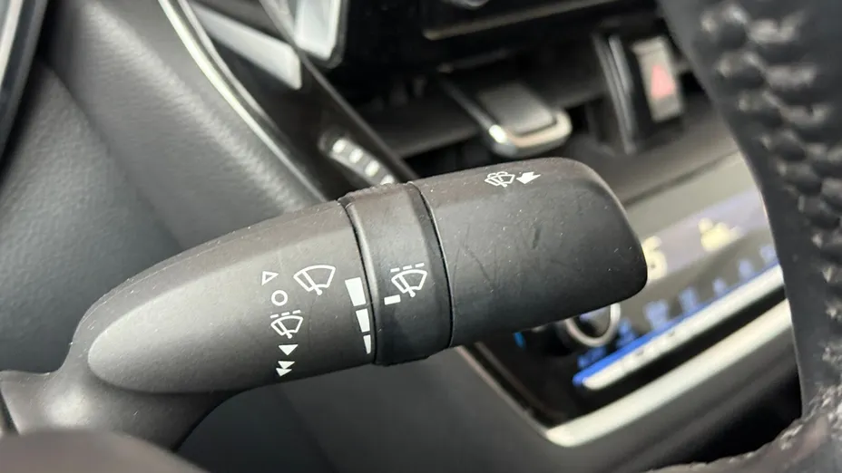 TOYOTA Corolla Corolla 1.5 Comfort