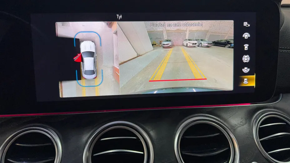 MERCEDES-BENZ E Klasa E 220 d 4-Matic AMG