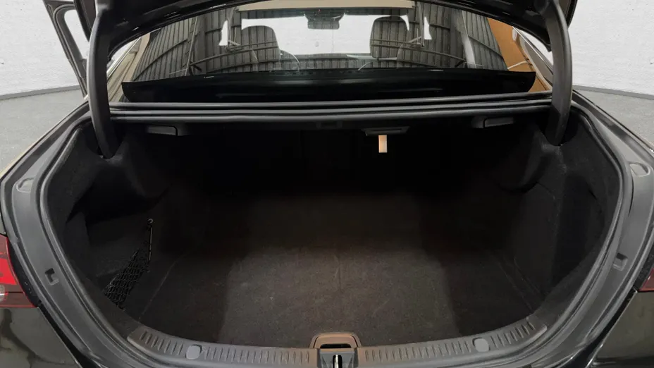 MERCEDES-BENZ E Klasa E 220 d 4-Matic AMG