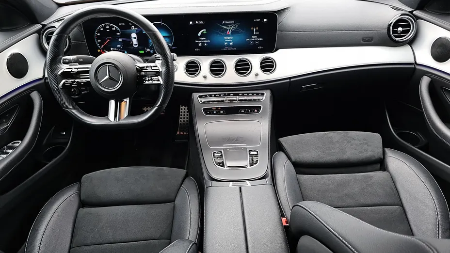 MERCEDES-BENZ E Klasa E 220 d 4-Matic AMG