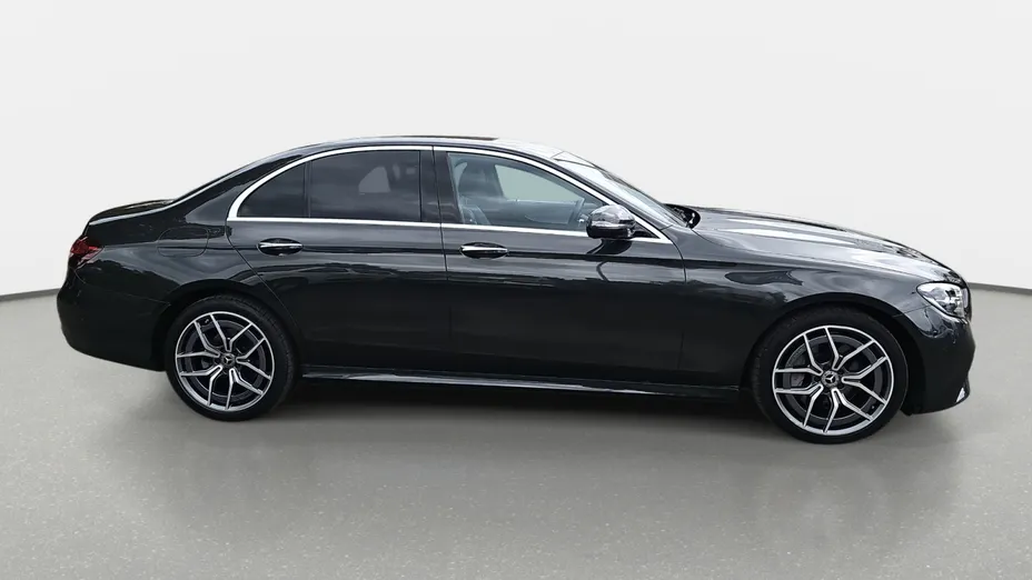 MERCEDES-BENZ E Klasa E 220 d 4-Matic AMG