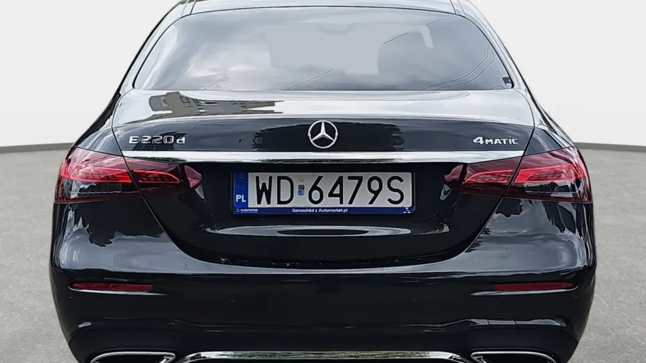 MERCEDES-BENZ E Klasa E 220 d 4-Matic AMG