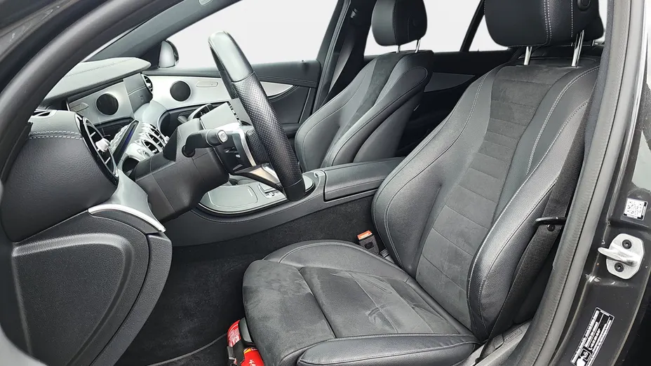 MERCEDES-BENZ E Klasa E 220 d 4-Matic AMG