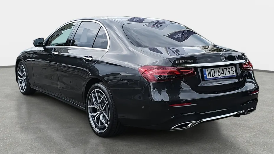 MERCEDES-BENZ E Klasa E 220 d 4-Matic AMG
