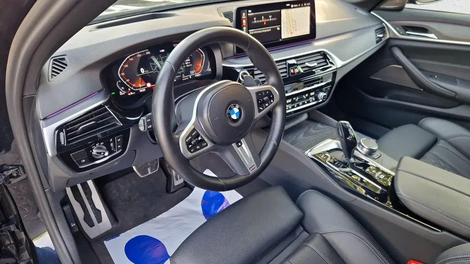 BMW Seria 5 520d xDrive mHEV M Sport sport-aut