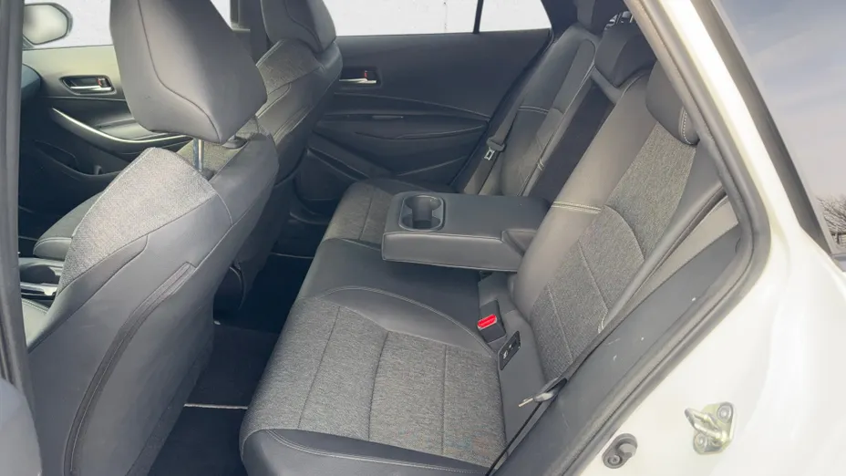 TOYOTA Corolla Corolla 2.0 Hybrid Style