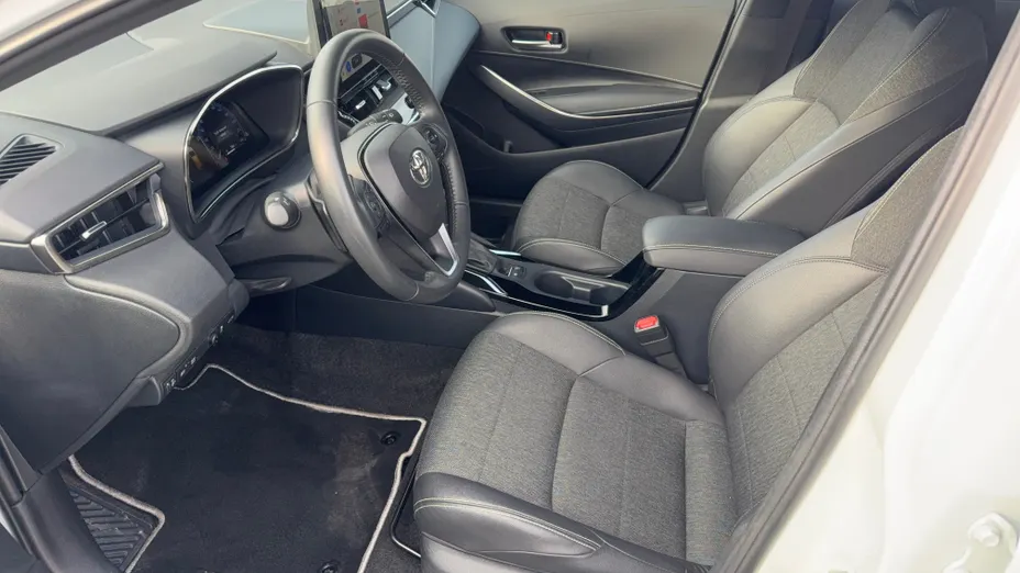 TOYOTA Corolla Corolla 2.0 Hybrid Style