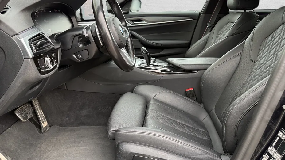 BMW Seria 5 520d xDrive mHEV M Sport sport-aut