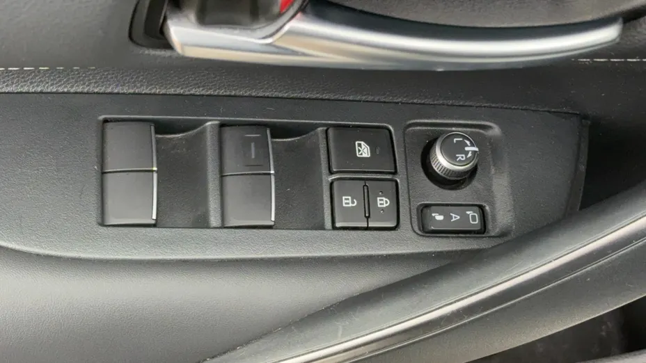 TOYOTA Corolla Corolla 2.0 Hybrid Style
