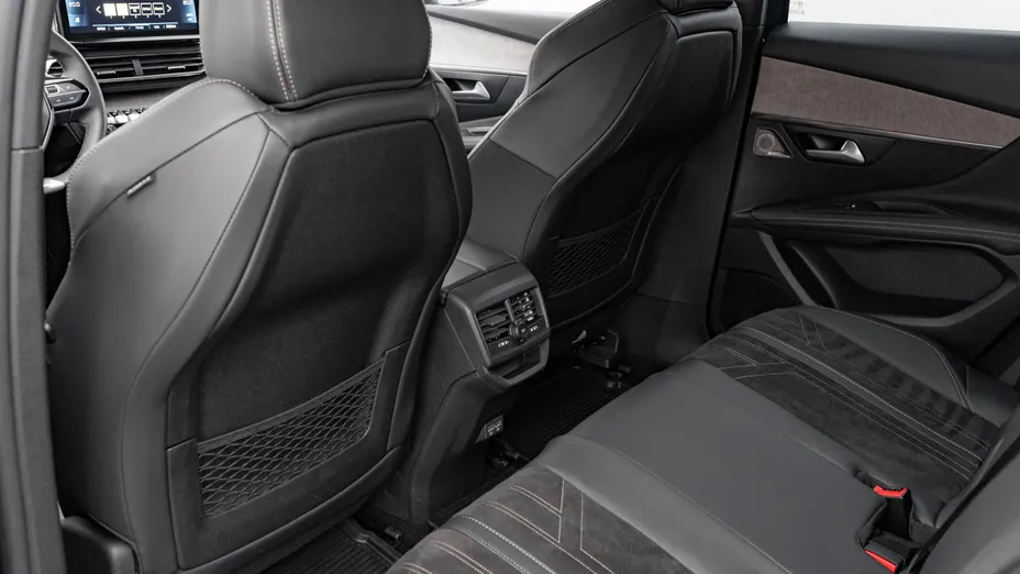 PEUGEOT 3008 3008 1.6 PureTech GT S&S EAT8